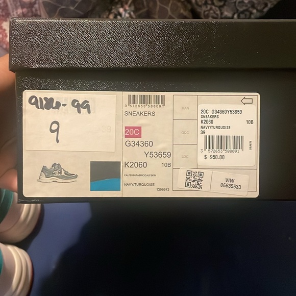 Chanel multicolored sneakers - Picture 7 of 10